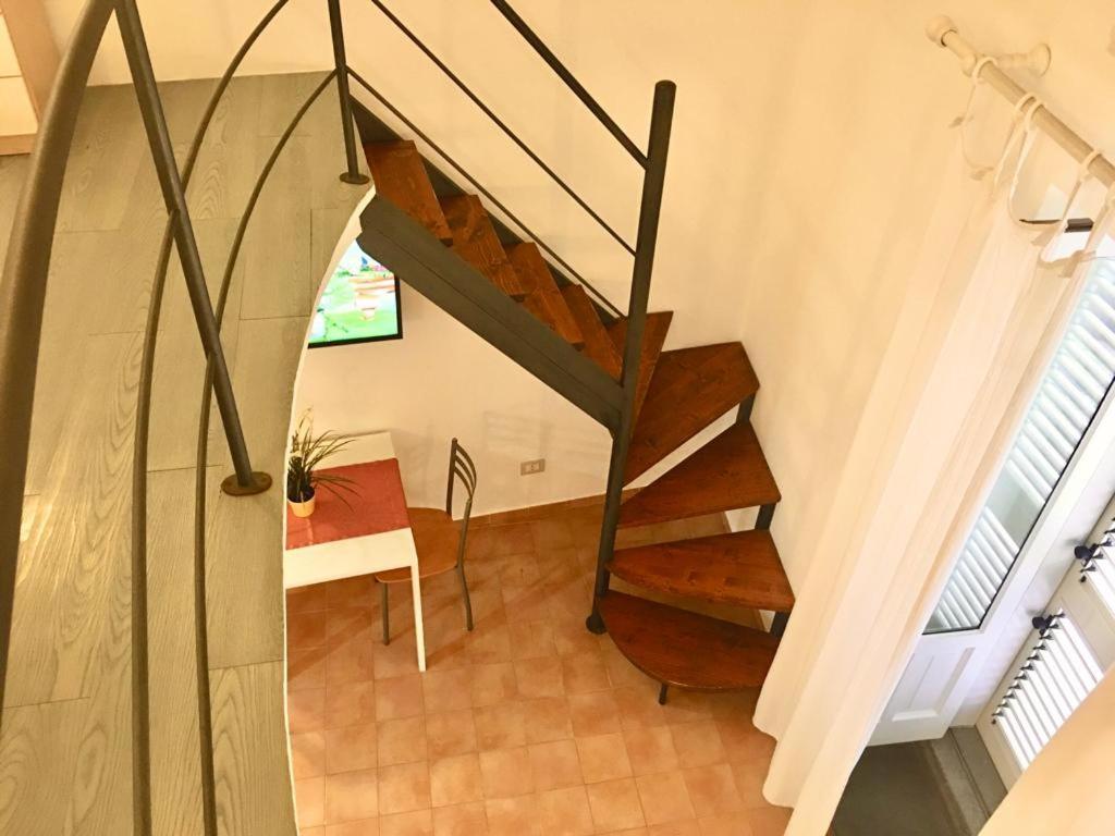 Casa Mafalda B&B Липари Экстерьер фото